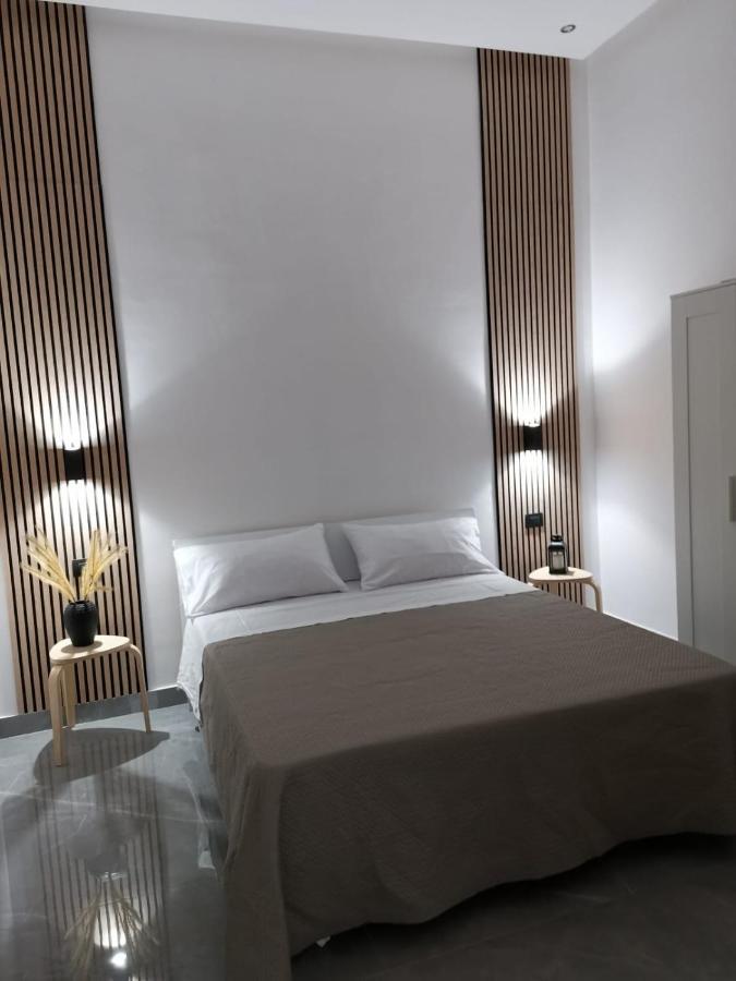 Dg Lovely Home Napoli Bagian luar foto