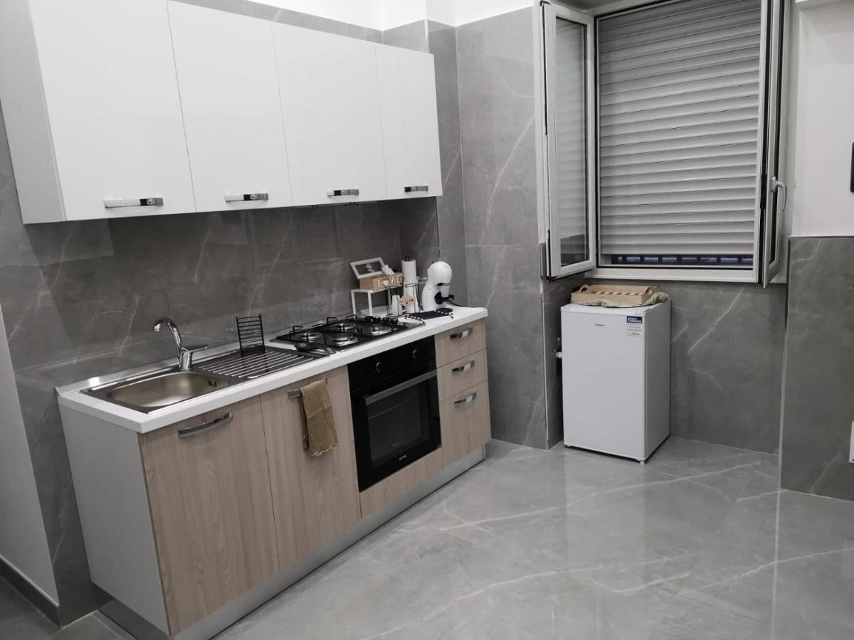 Dg Lovely Home Napoli Bagian luar foto