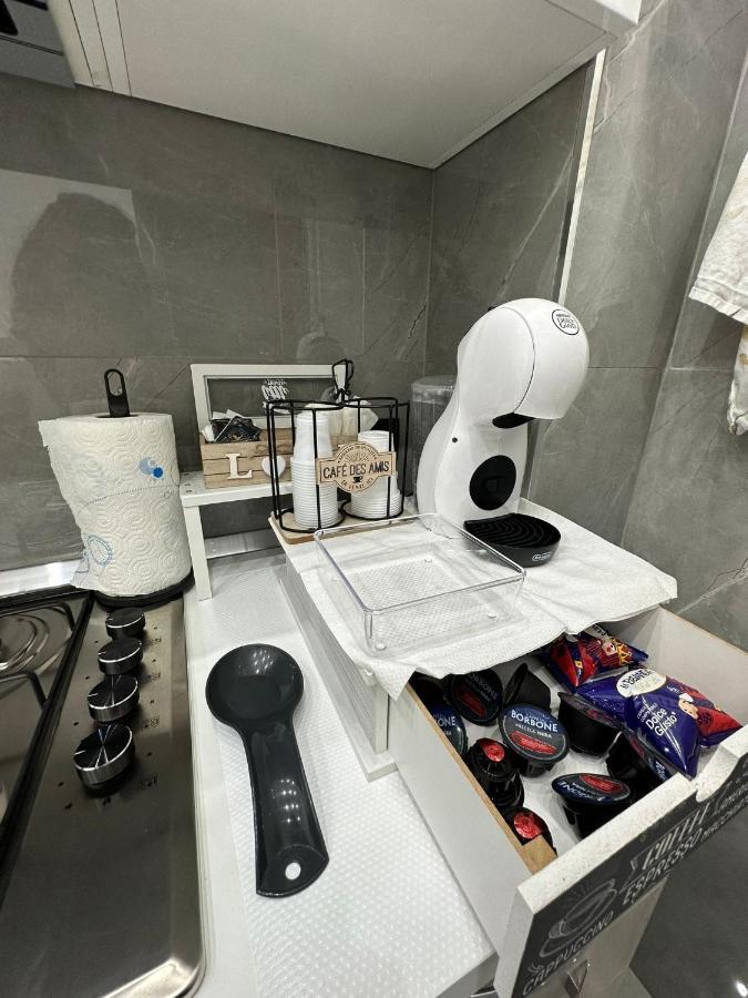 Dg Lovely Home Napoli Bagian luar foto